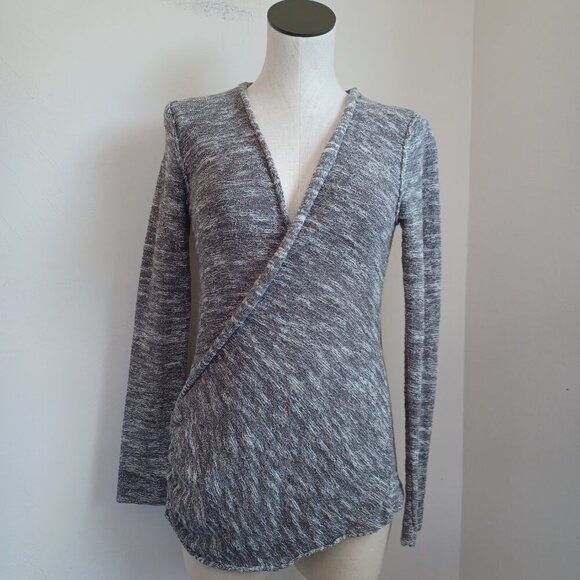 Free People Sweater Gotham Faux Wrap Surplice Gray V Neck Pullover Womens Medium - Picture 3 of 14